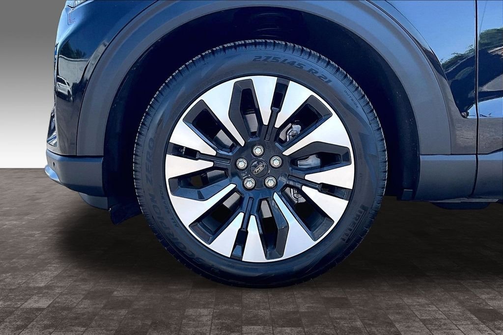2026 Ford Explorer Platinum - Photo 36