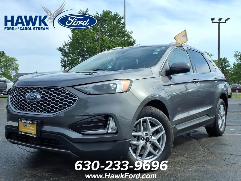 Certified Used 2024 Gray Metallic Ford SEL image 3