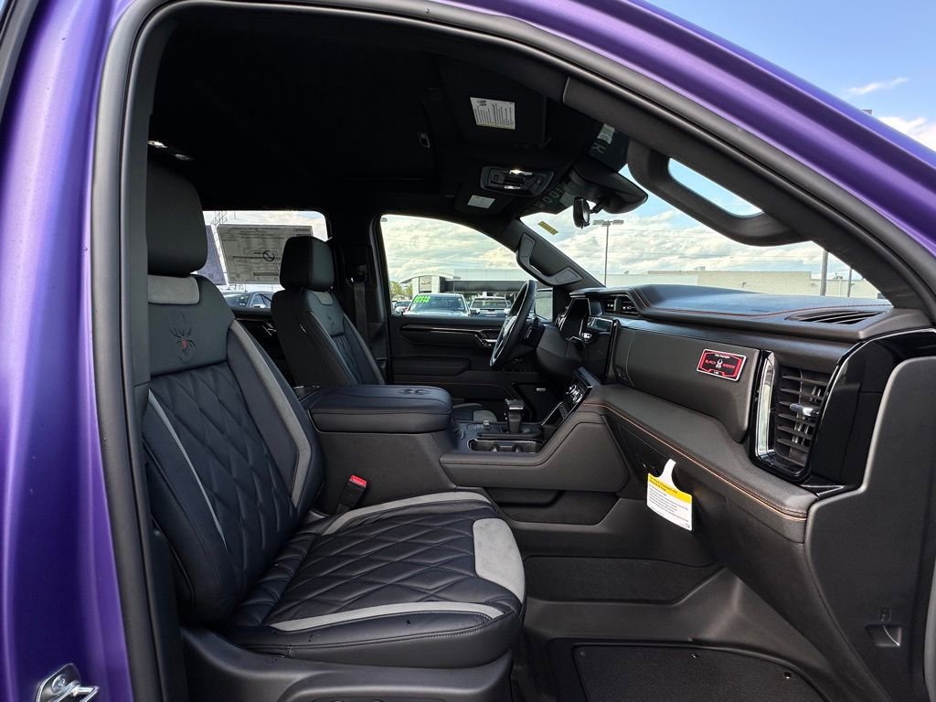 2026 GMC Sierra 1500 AT4 - Photo 11