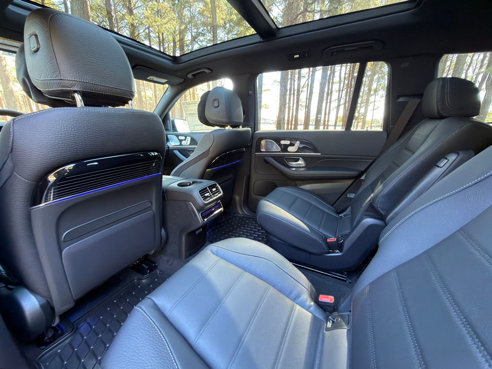 New 2026 Green Mercedes-Benz GLS 450 image 15