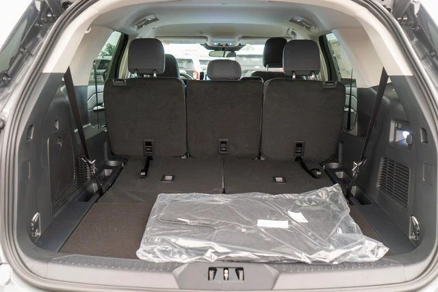 New 2026 Gray Ford Active image 8