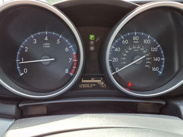 Used 2013 White Mazda i Touring image 13