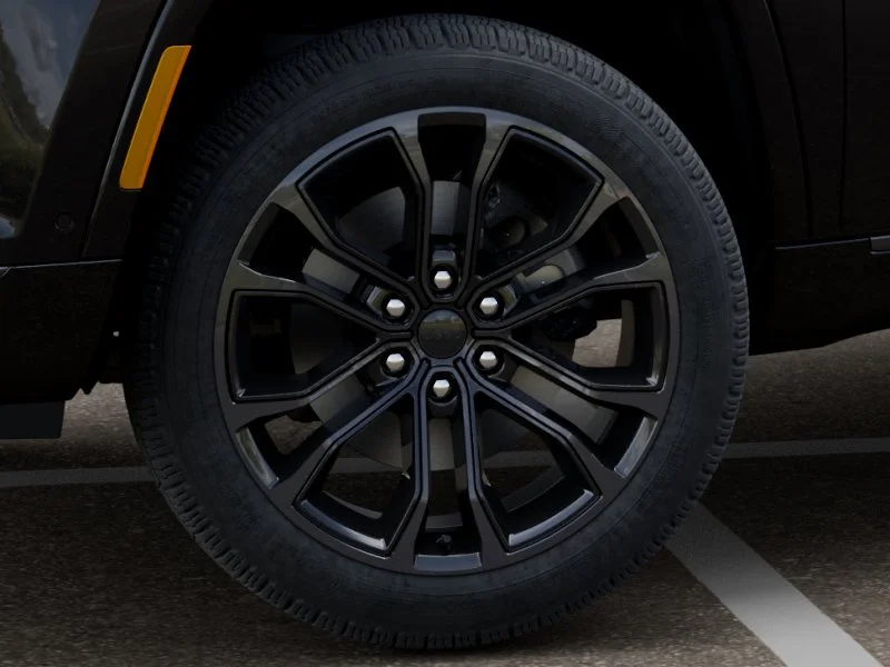 New 2026 High Gloss Black Exterior Paint Jeep Summit Obsidian image 34