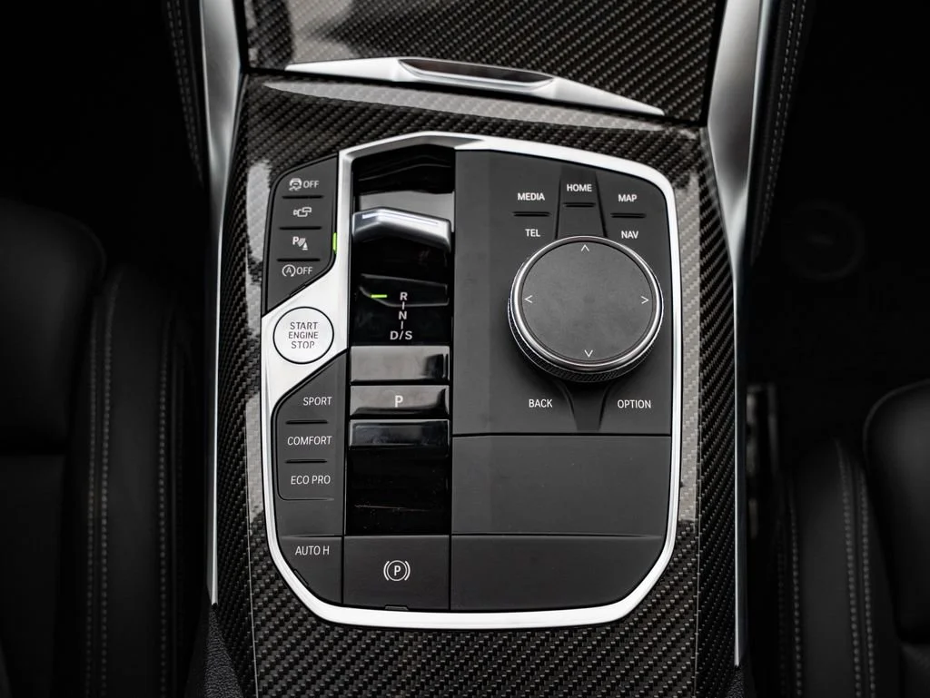 New 2027 Black Sapphire Metallic BMW M440i xDrive image 40