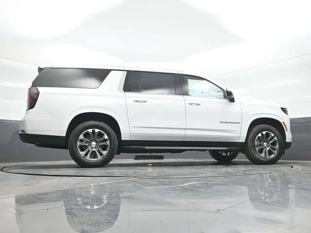 2026 Chevrolet Suburban LS - Photo 17