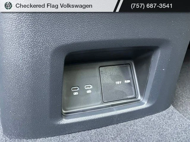 New 2026 Silver Volkswagen 2.0T SE w/Technology image 30