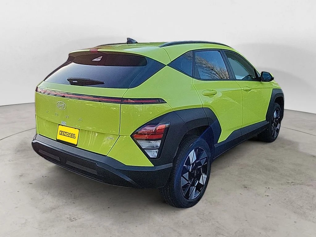 Certified Used 2025 Yellow Hyundai SEL Convenience image 5