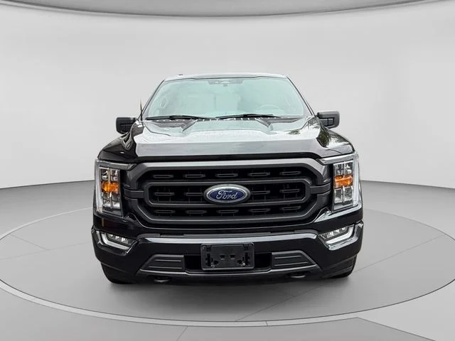Used 2022 Black Ford XLT image 8