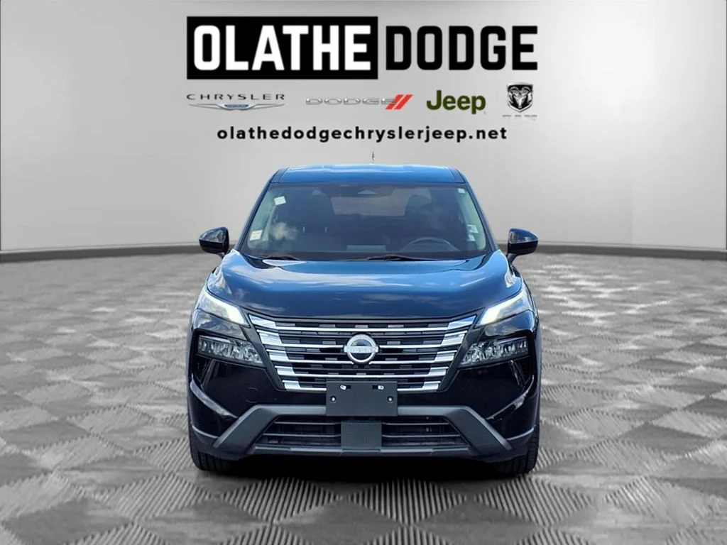 Used 2024 Black Nissan SV image 31