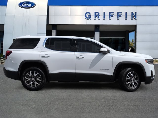 Used 2023 White GMC SLE image 3