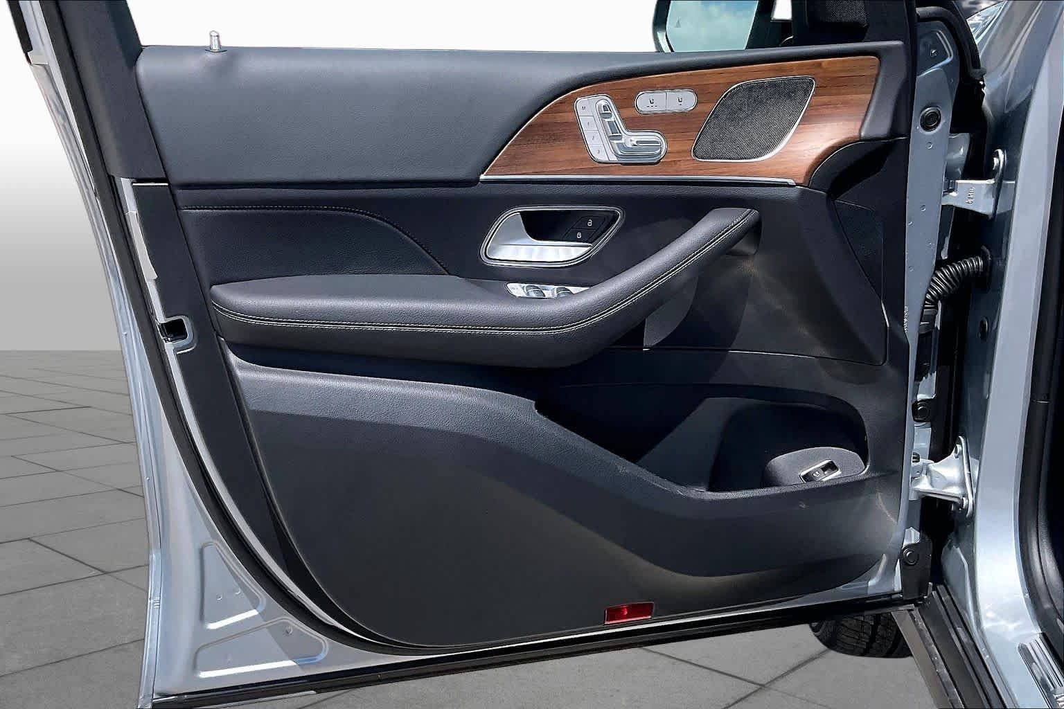 New 2026 Cirrus Silver Metallic Mercedes-Benz GLE 350 image 11
