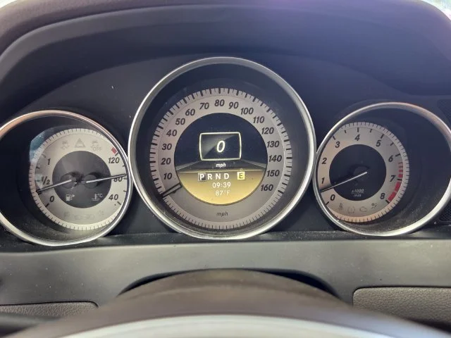 Used 2012 White Mercedes-Benz C 300 image 28