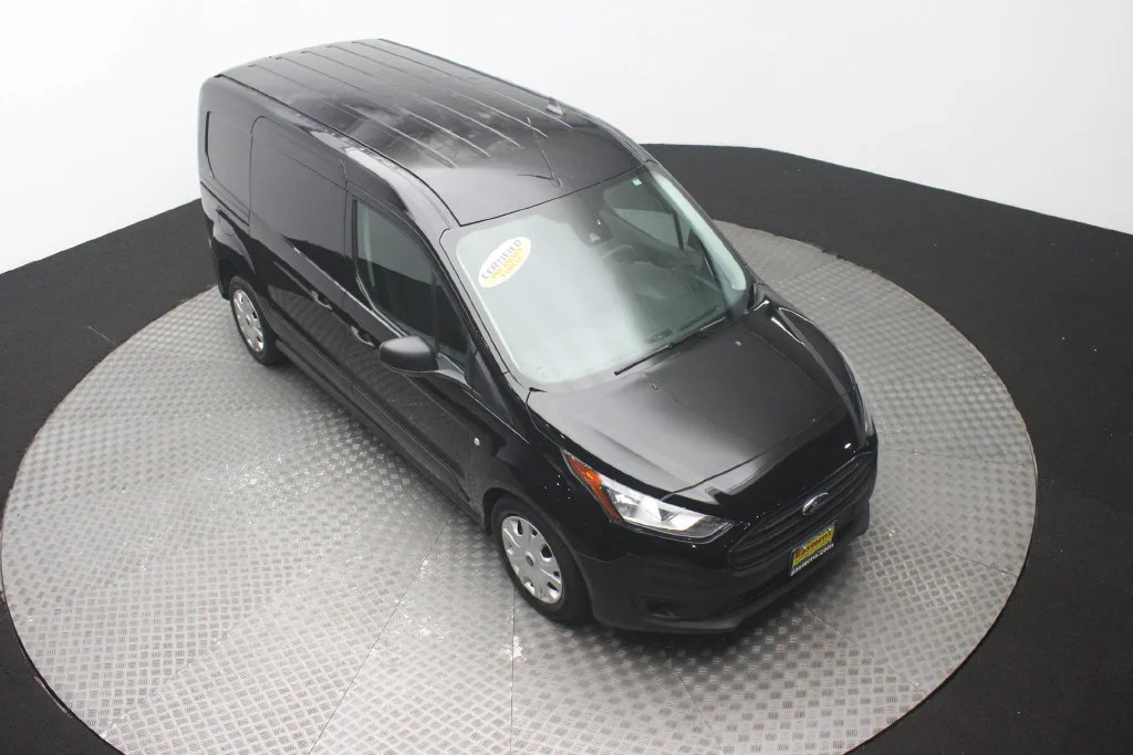 Used 2022 Black Ford XL image 3