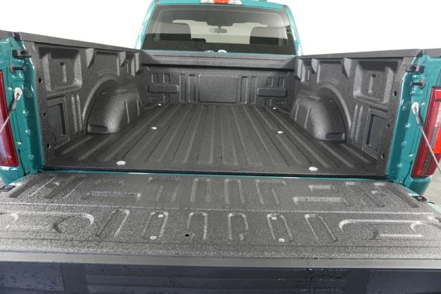 New 2026 Agate Black Metallic Ford XL image 21