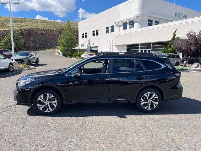 Used 2022 Crystal Black Silica Subaru Limited image 12