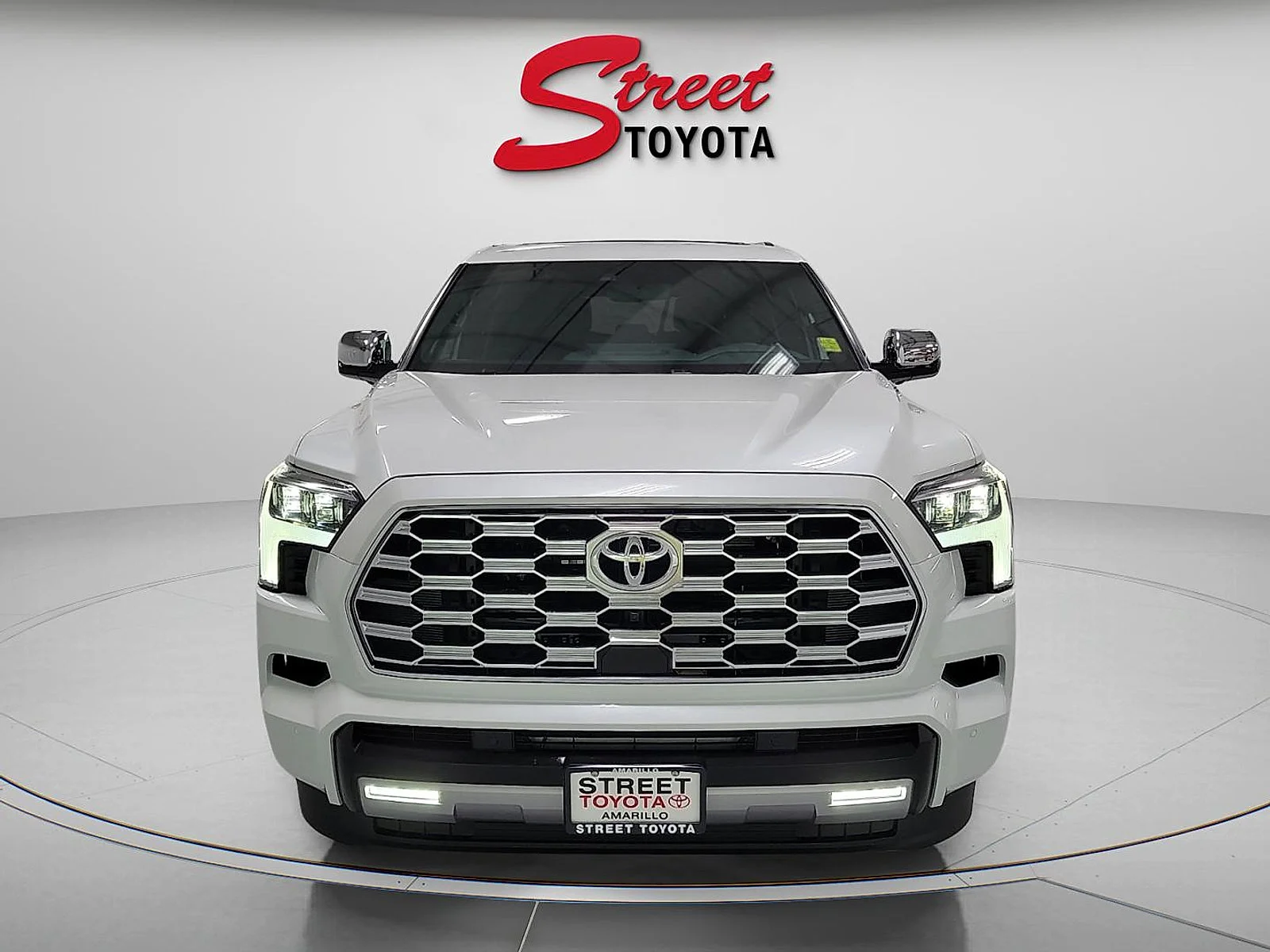 New 2026 Wind Chill Pearl Toyota Capstone image 6