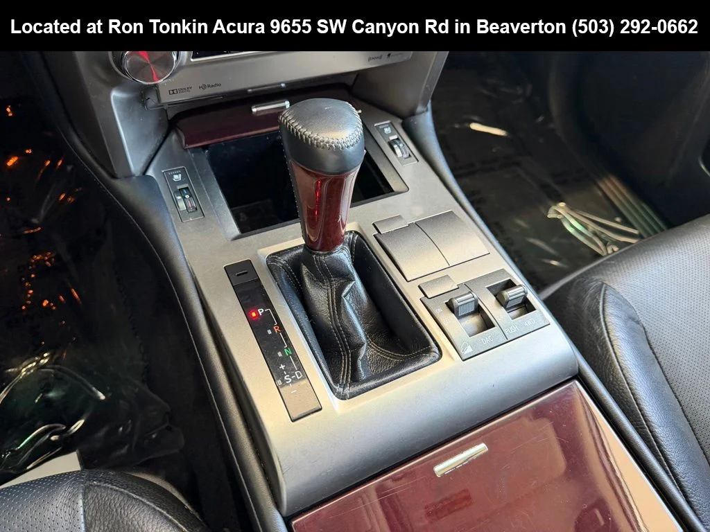 Used 2016 Silver Lining Metallic Lexus 460 image 23