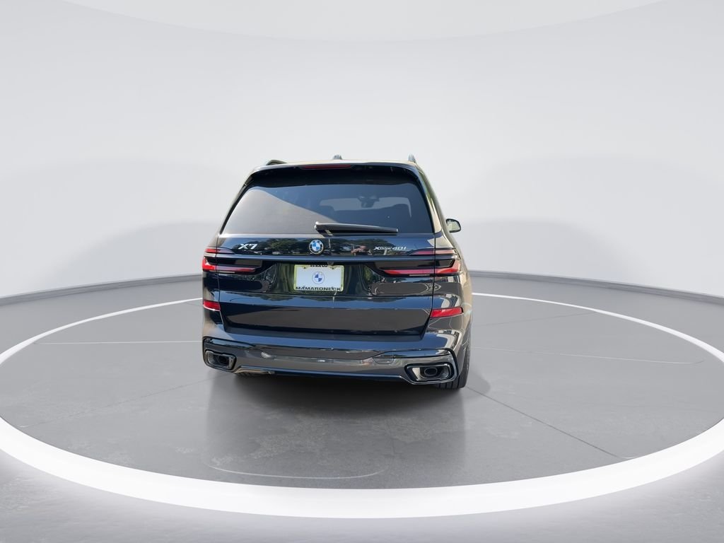 New 2027 Carbon Black Metallic BMW xDrive40i image 7