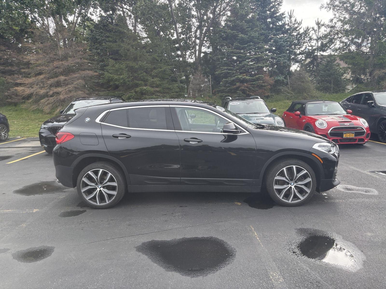 Used 2018 Black Sapphire Metallic BMW xDrive28i image 8