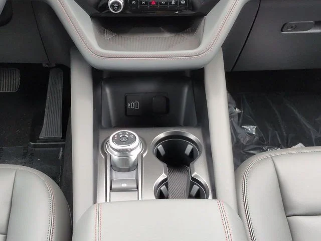 New 2027 Blue Ford 4DR RWD ACTIVE image 21