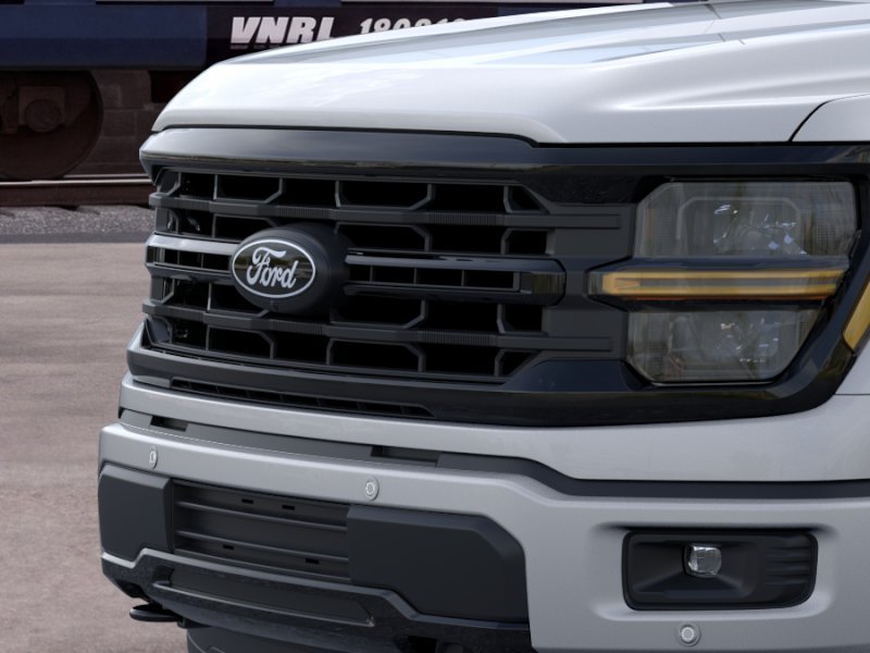 New 2026 Iconic Silver Metallic Ford XLT image 17