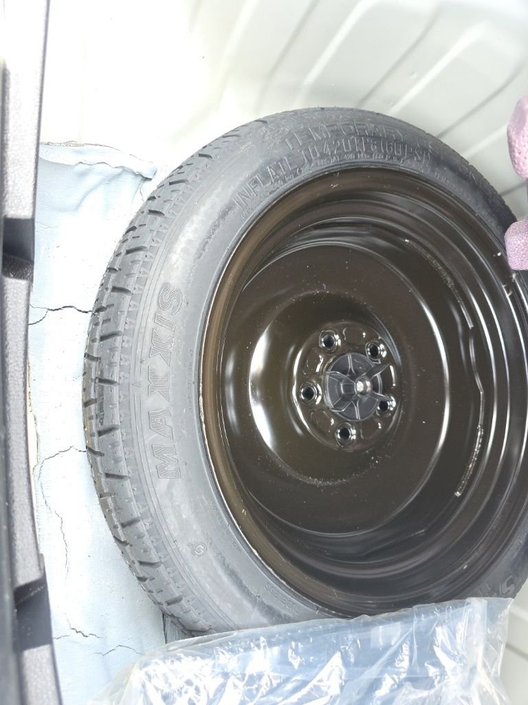 2025 Nissan Altima SV - Photo 34