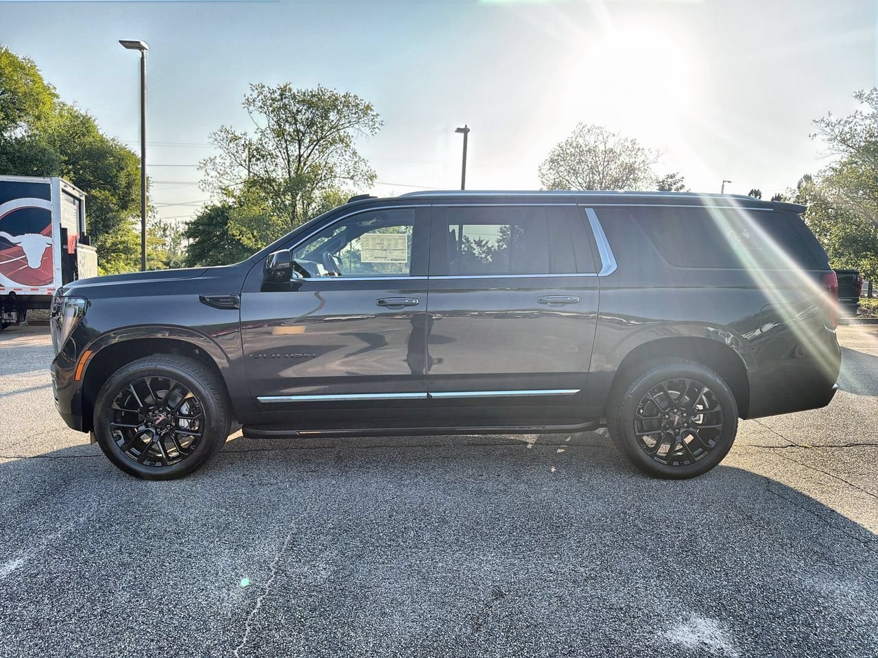 New 2026 Titanium Rush Metallic GMC Elevation image 5