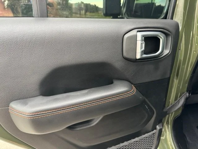 Used 2022 Green Jeep Mojave image 21