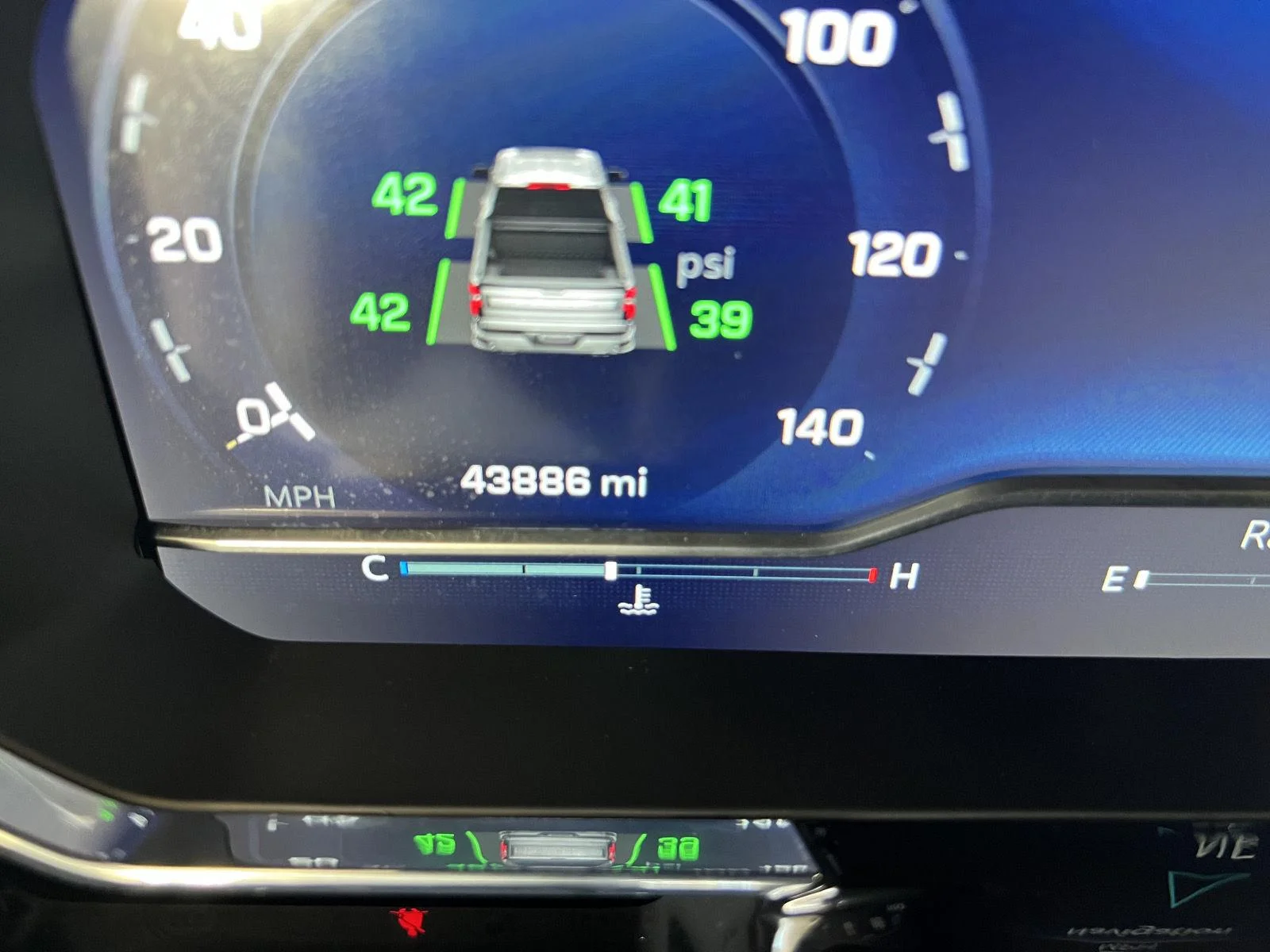 Used 2022 SUMMIT WHITE Chevrolet LT Trail Boss image 13