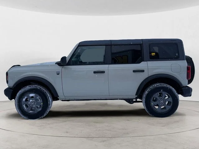 New 2025 Desert Sand Ford Big Bend image 2