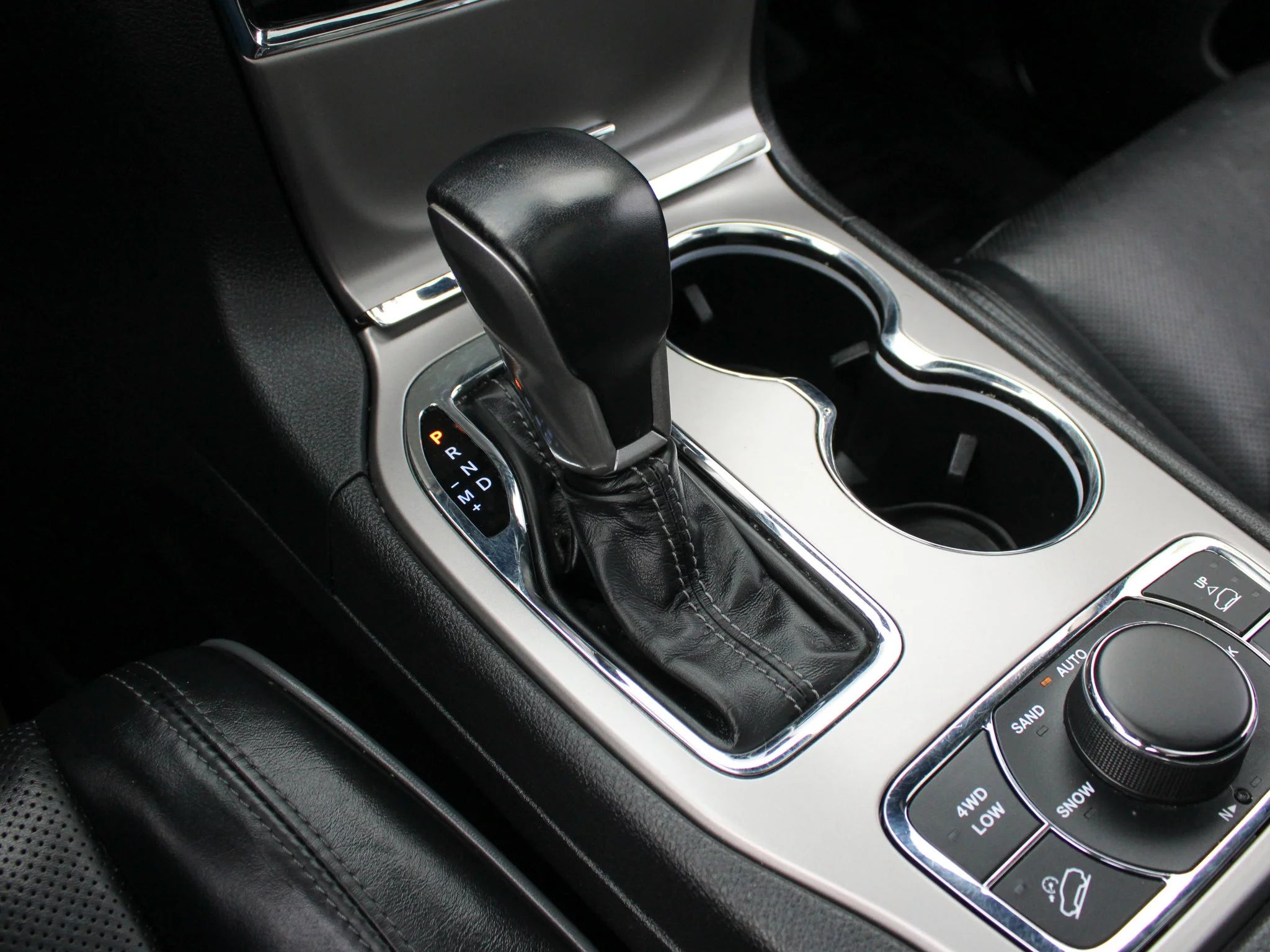Certified Used 2021 Purple Jeep Overland * No Accidents | V6 | Heated/Vented Seats | Adaptive Cruise | Remote Start | 3M PPF image 28