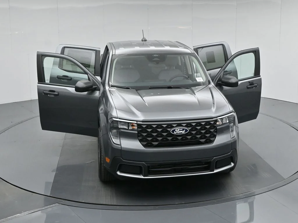 New 2026 Carbonized Gray Metallic Ford XLT image 39