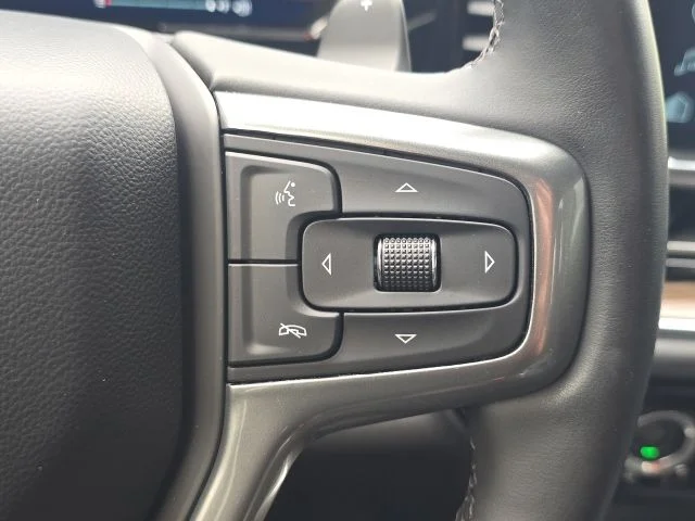 Used 2023 Gray Chevrolet RST image 35