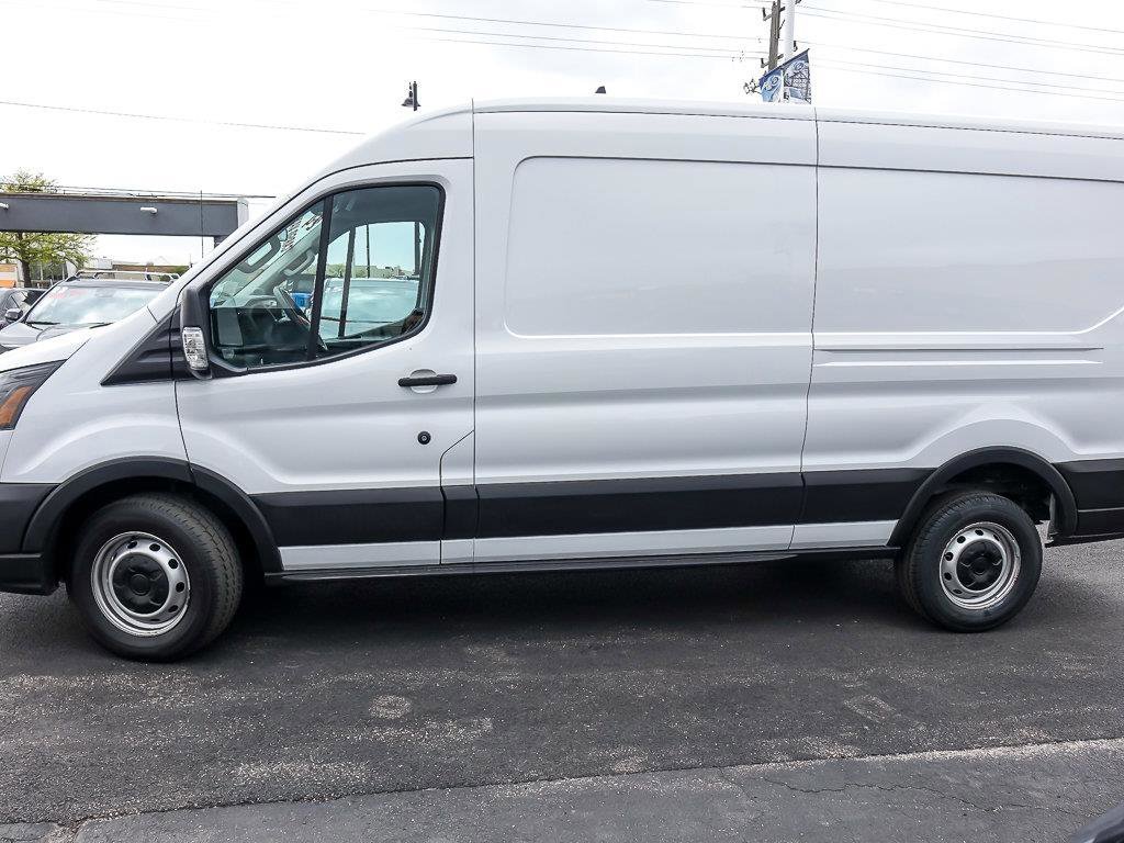 Used 2024 Oxford White Ford Base image 8