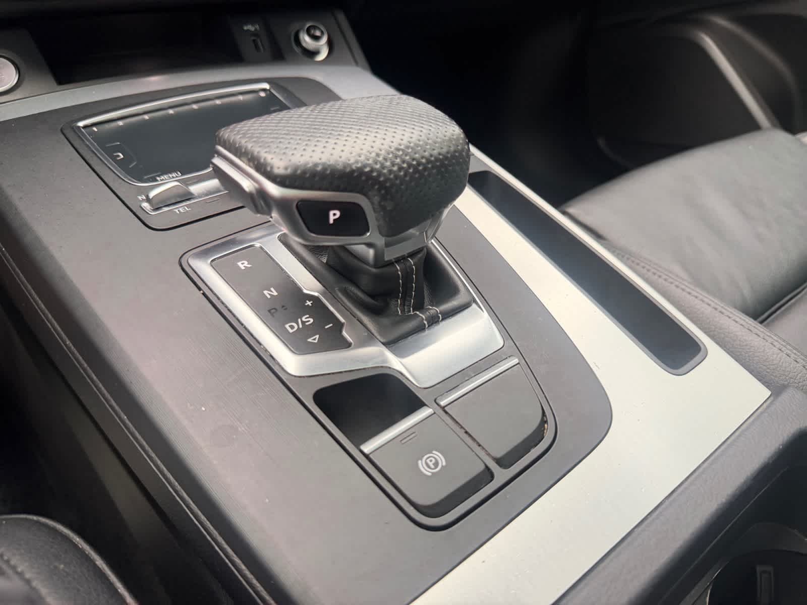 Used 2018 Monsoon Gray Metallic Audi Tech Premium Plus image 40