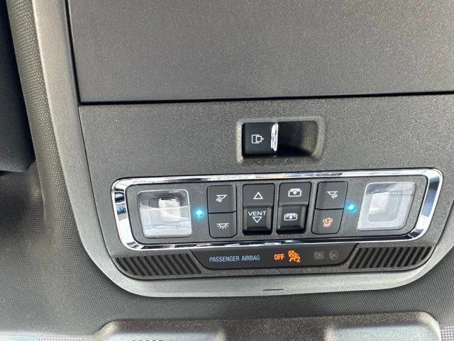New 2026 Star White Metallic Tri-Coat Ford Lariat® image 31
