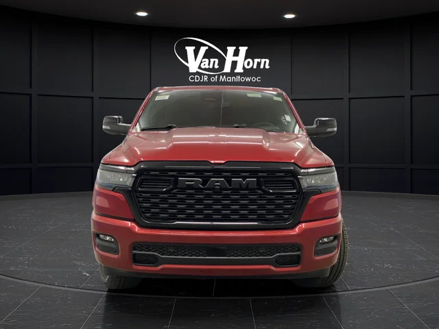 New 2026 Molten Red Pearl-Coat Exterior Paint RAM Big Horn/Lone Star image 10