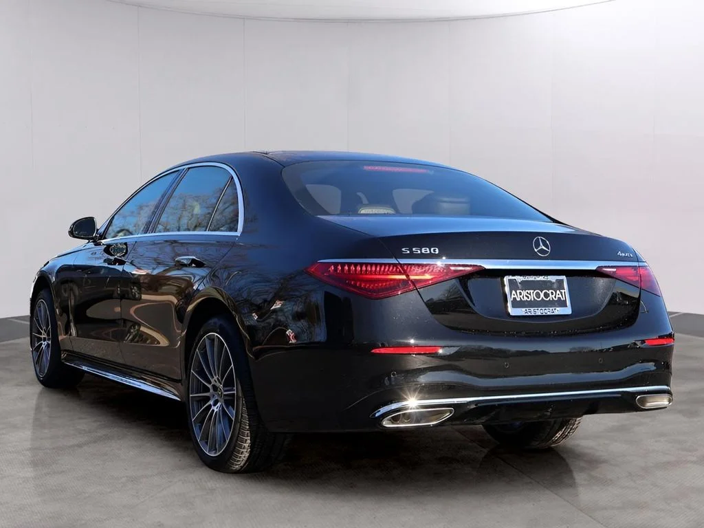 New 2026 Obsidian Black Metallic Mercedes-Benz S 580 image 5
