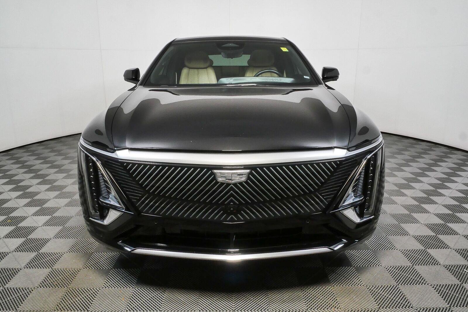 Certified Used 2024 Stellar Black Metallic Cadillac Luxury 3 image 32