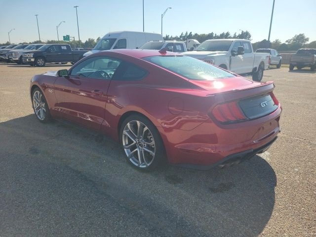 Used 2021 Red Metallic Ford GT Premium image 22