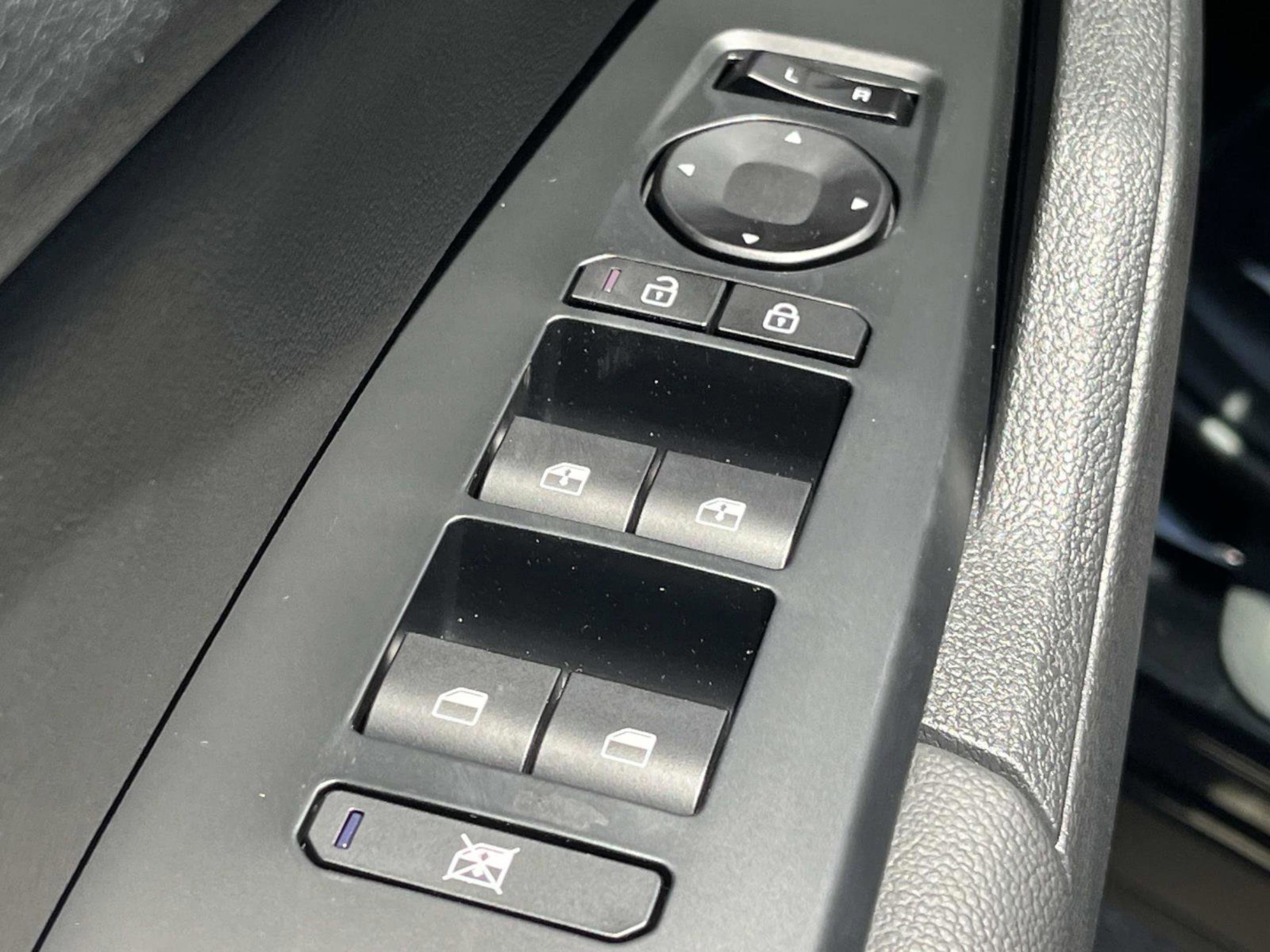 New 2026 Ebony Black Kia EX image 19
