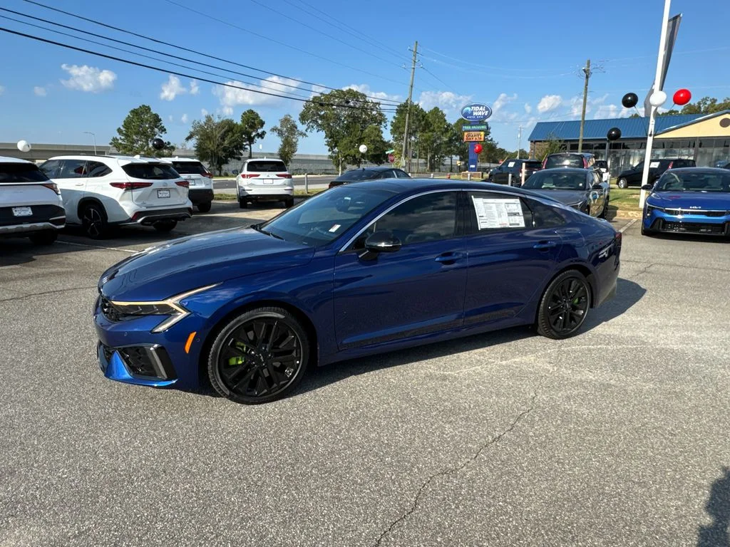 2026 Kia K5 GT - Photo 7