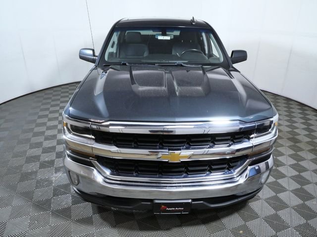 Used 2018 Gray Chevrolet LT image 3