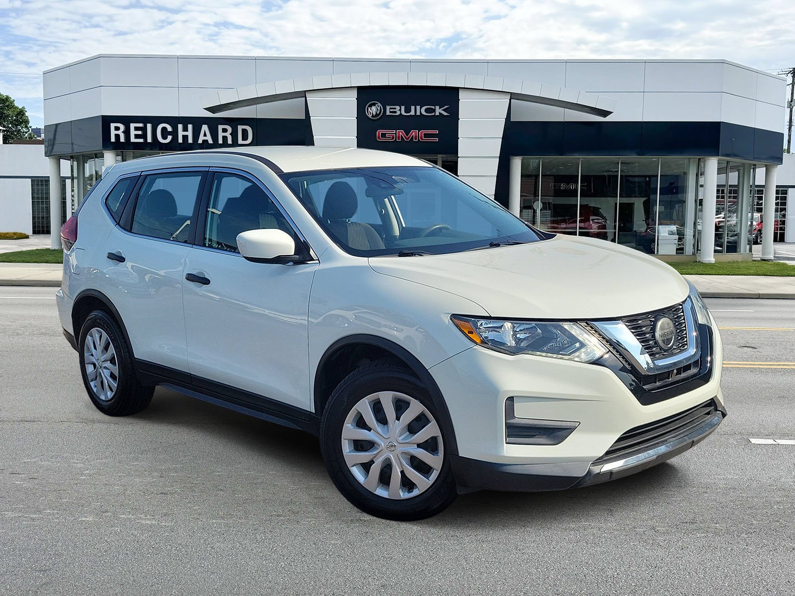 2020 Nissan Rogue S