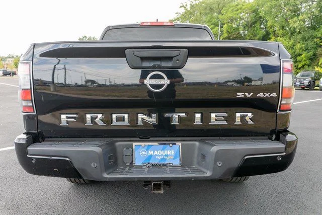 Used 2022 Black Nissan SV image 7