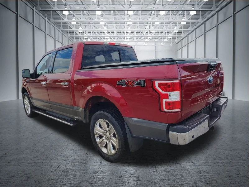 Used 2018 Red Ford XLT image 7