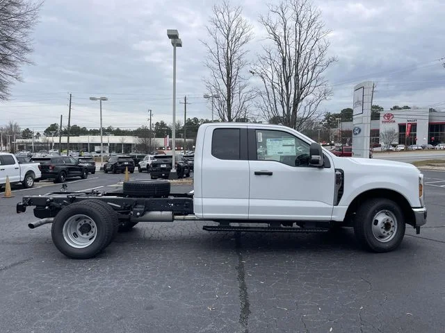 New 2026 White Ford XL image 2