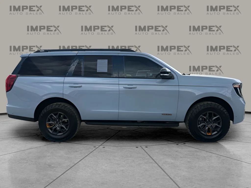 Used 2025 Gray Ford Tremor image 6