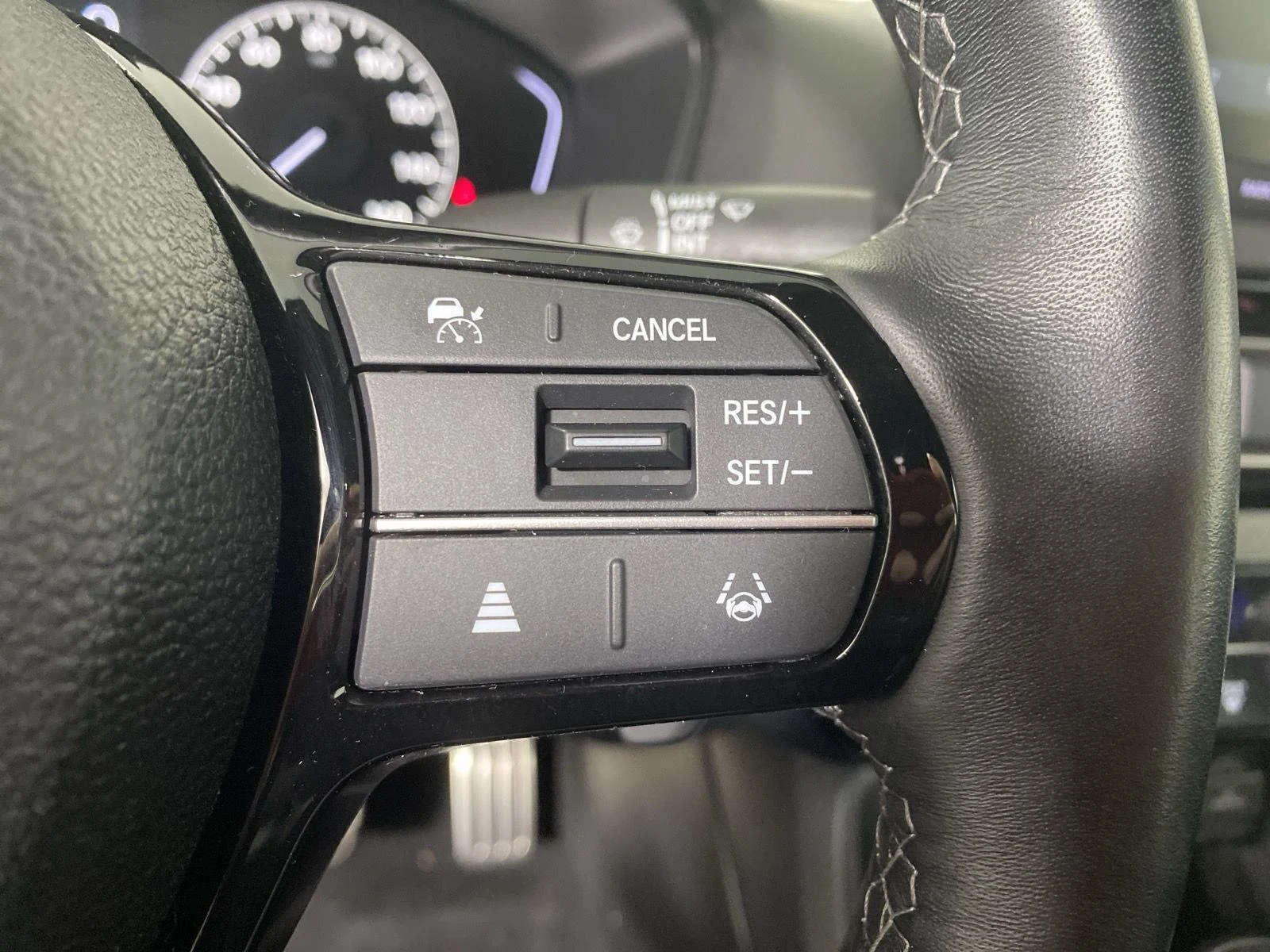 Used 2024 Lunar Silver Metallic Honda Sport image 15