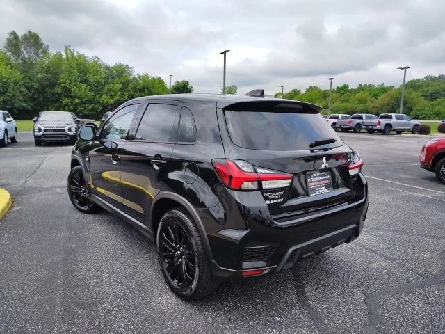 New 2026 Black Mitsubishi 2.0 LE image 5